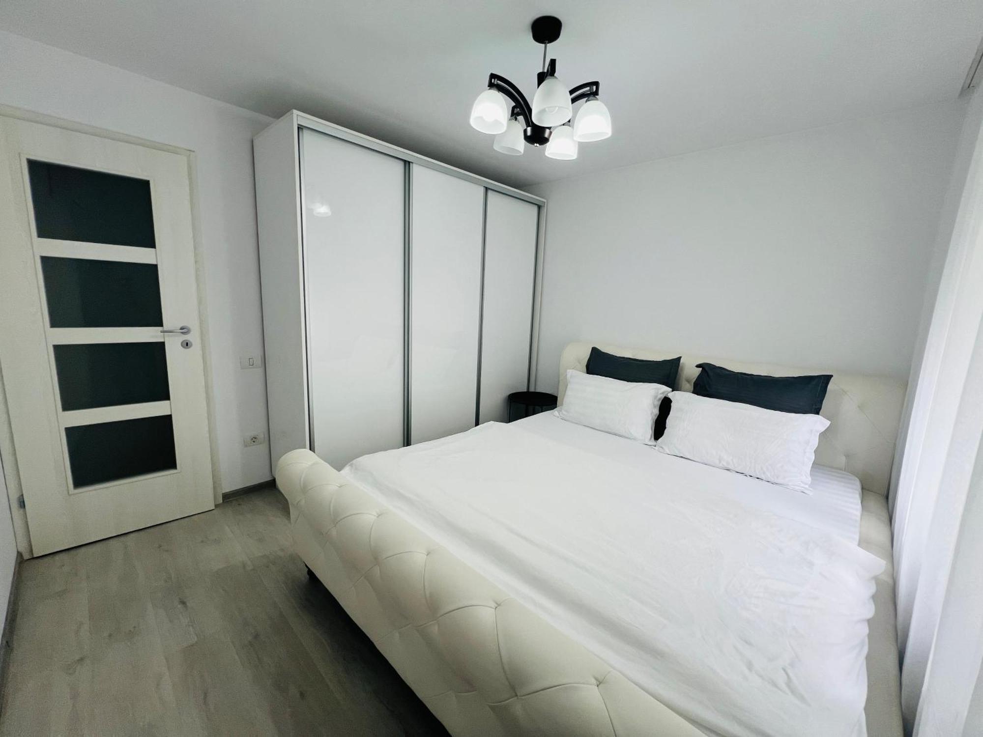 The White Pearl Apartment Oradea Eksteriør bilde